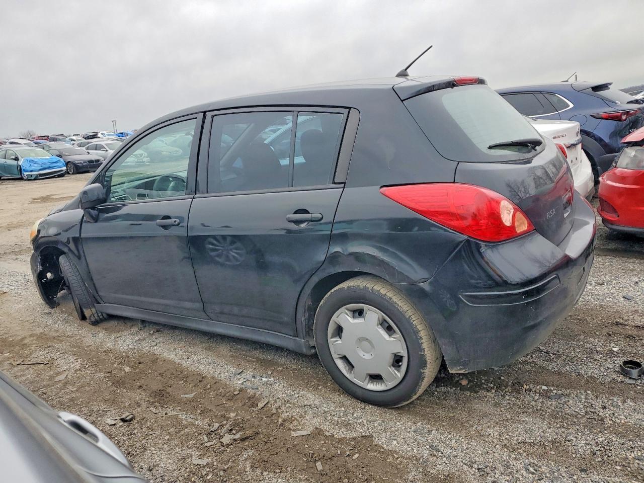 2010 NISSAN VERSA