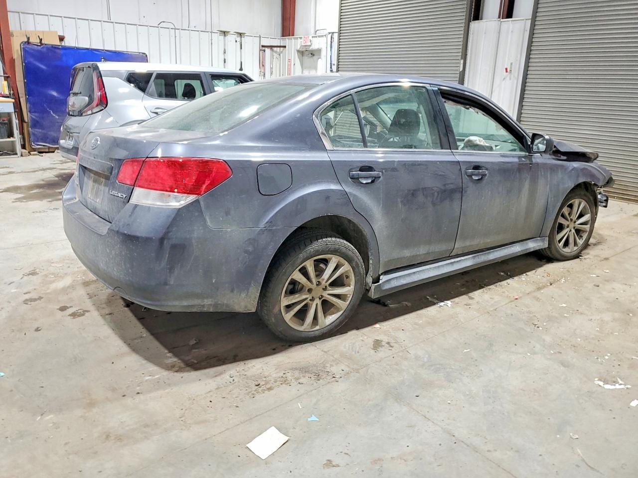 2014 SUBARU Legacy