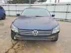 2012 VOLKSWAGEN Passat