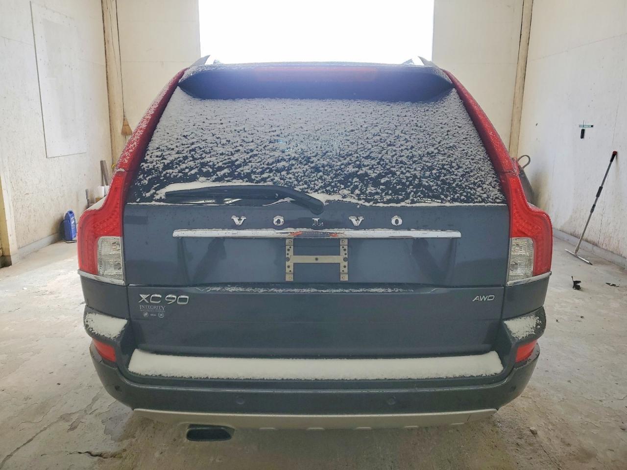2013 VOLVO XC90