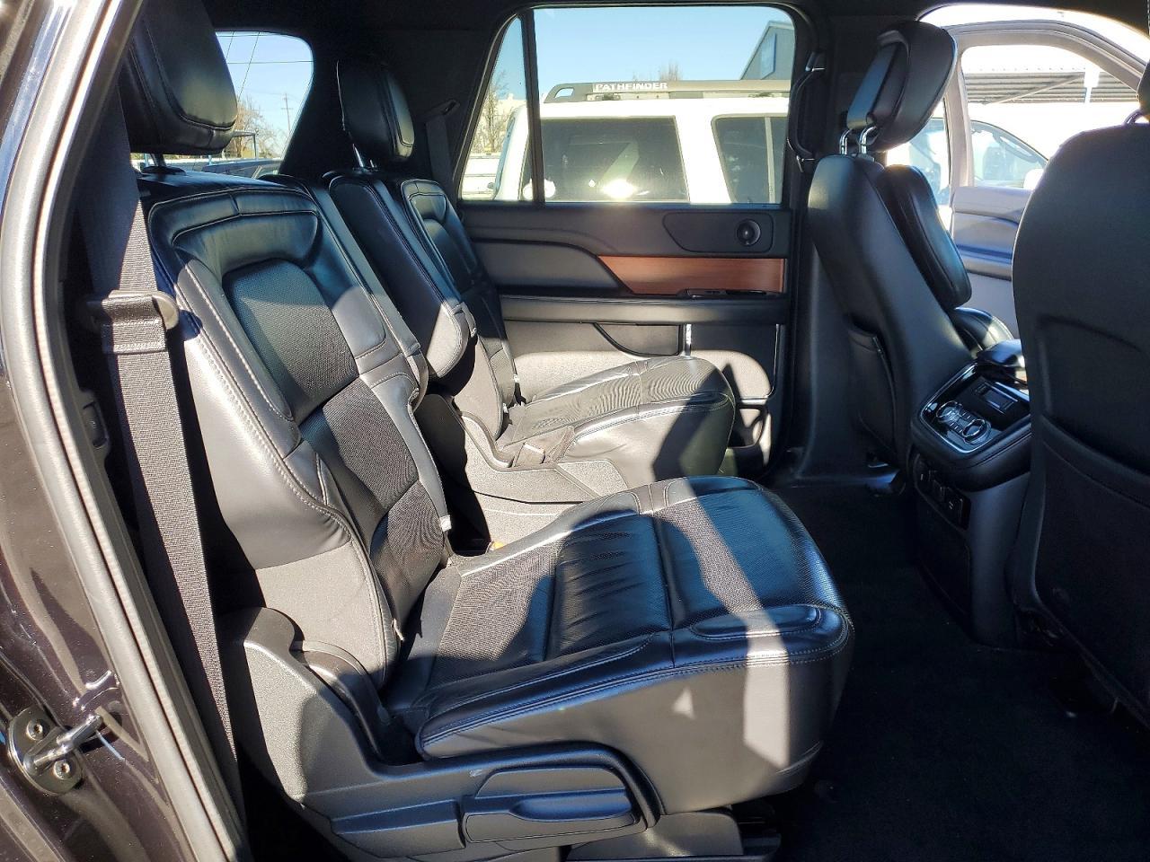 2019 LINCOLN Navigator