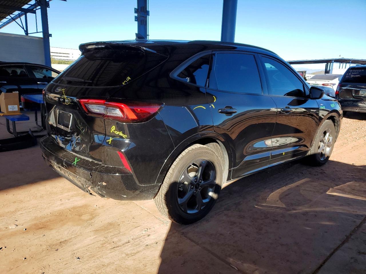 2023 FORD ESCAPE