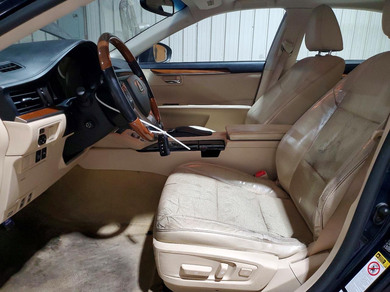 2013 LEXUS ES 300H