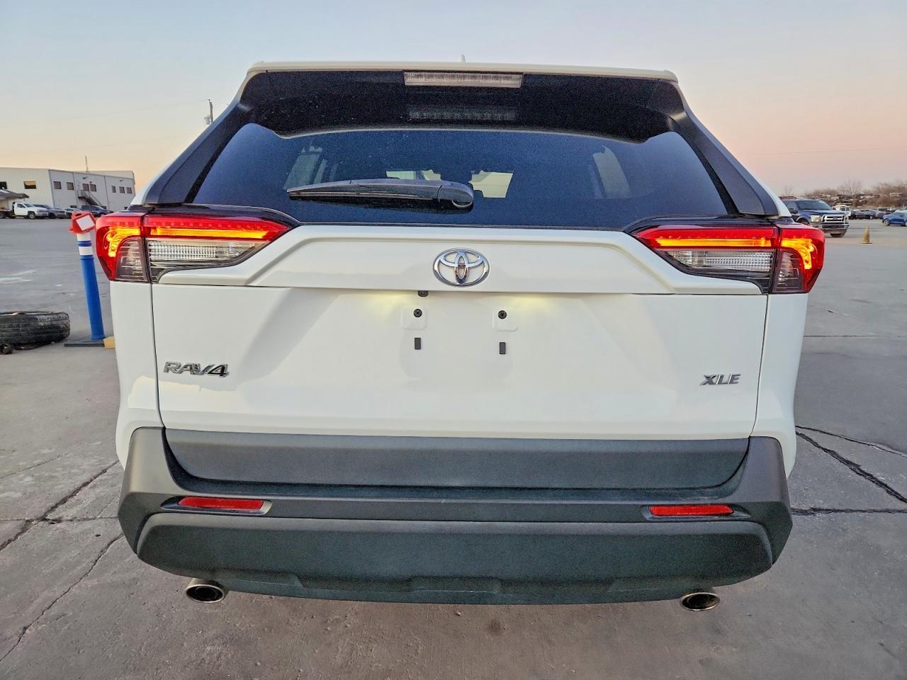 2022 TOYOTA RAV4