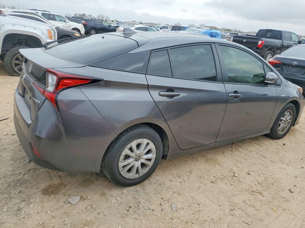 2019 TOYOTA PRIUS