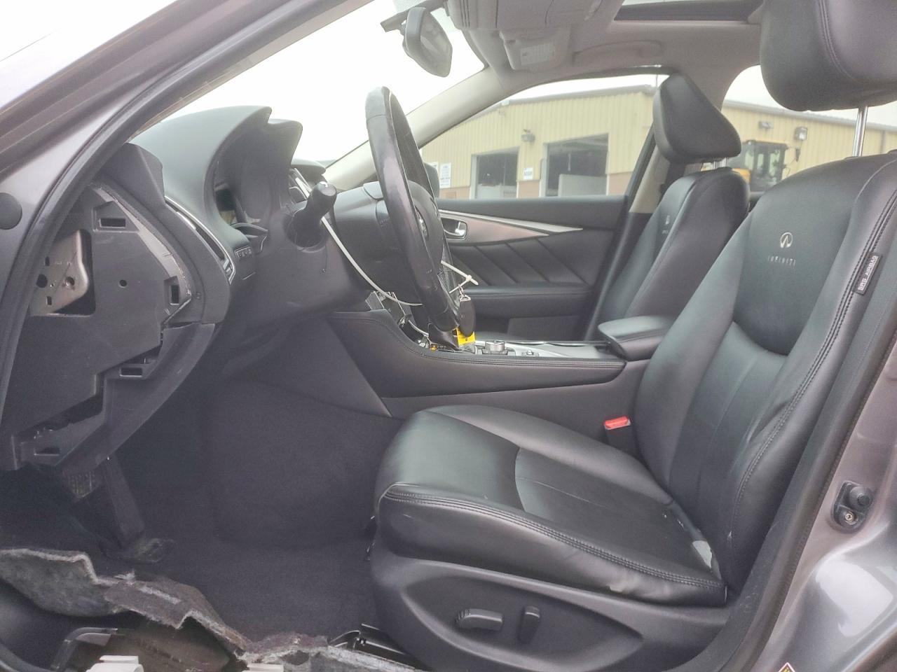 2014 INFINITI Q50