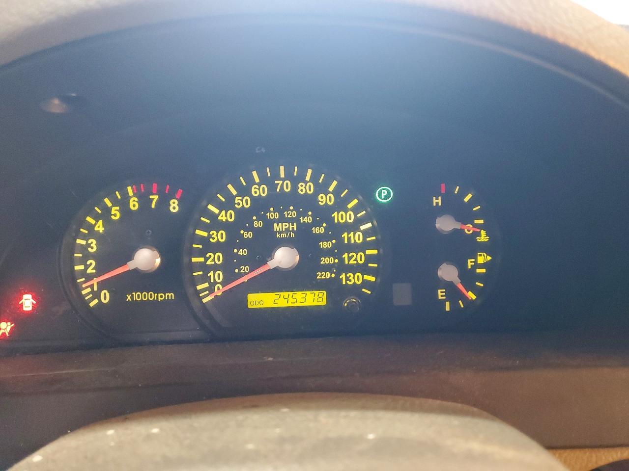 2005 KIA SORENTO