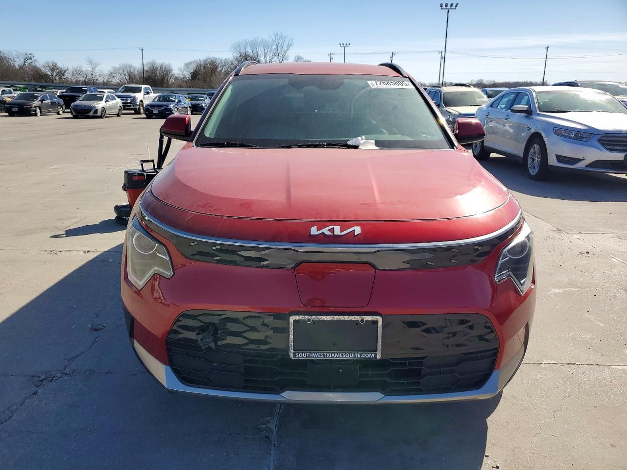 2023 KIA Niro