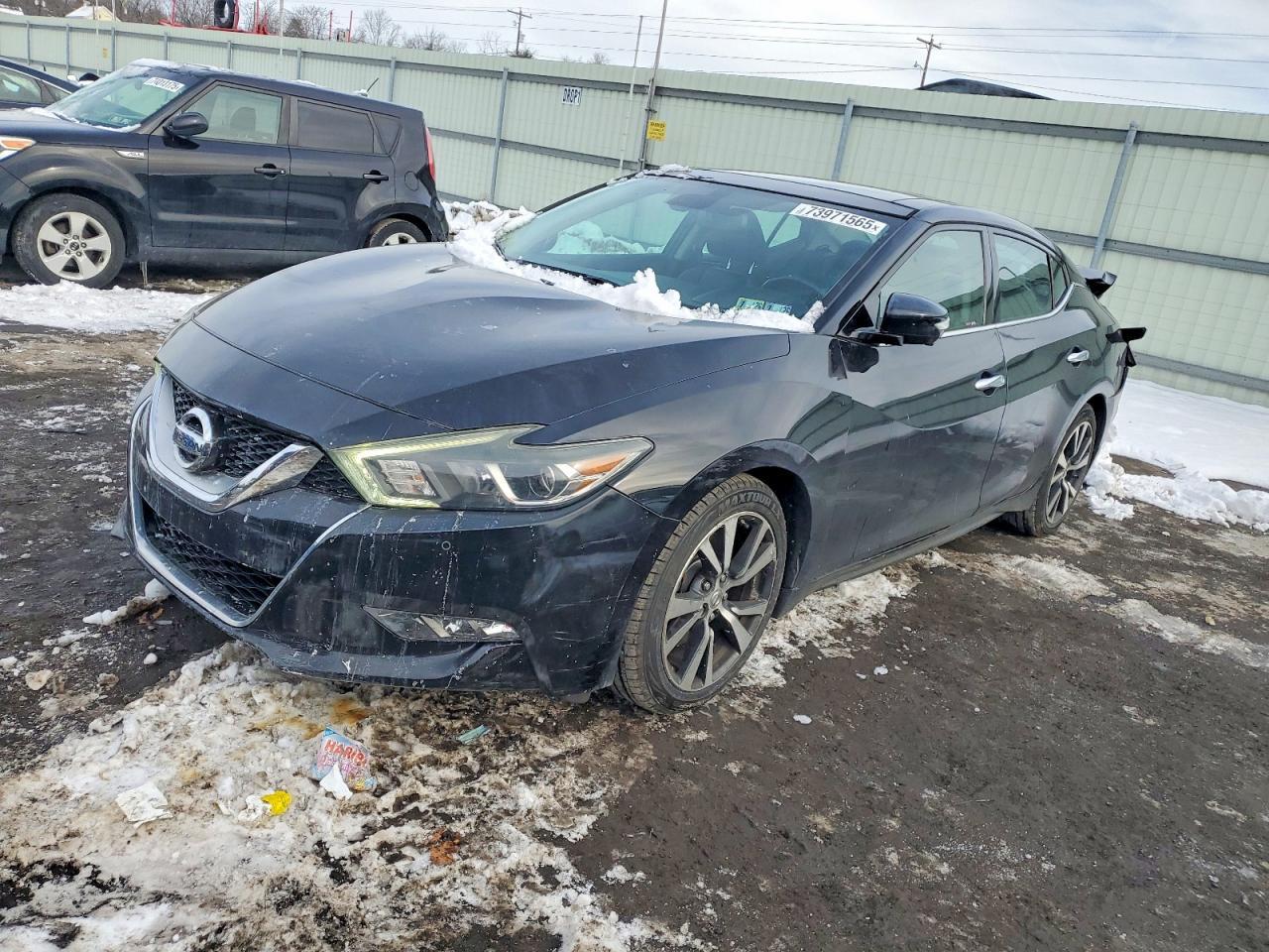 2016 NISSAN Maxima