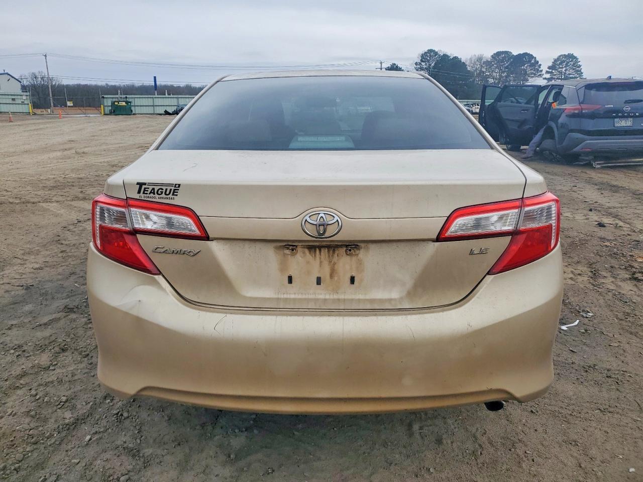 2012 TOYOTA CAMRY