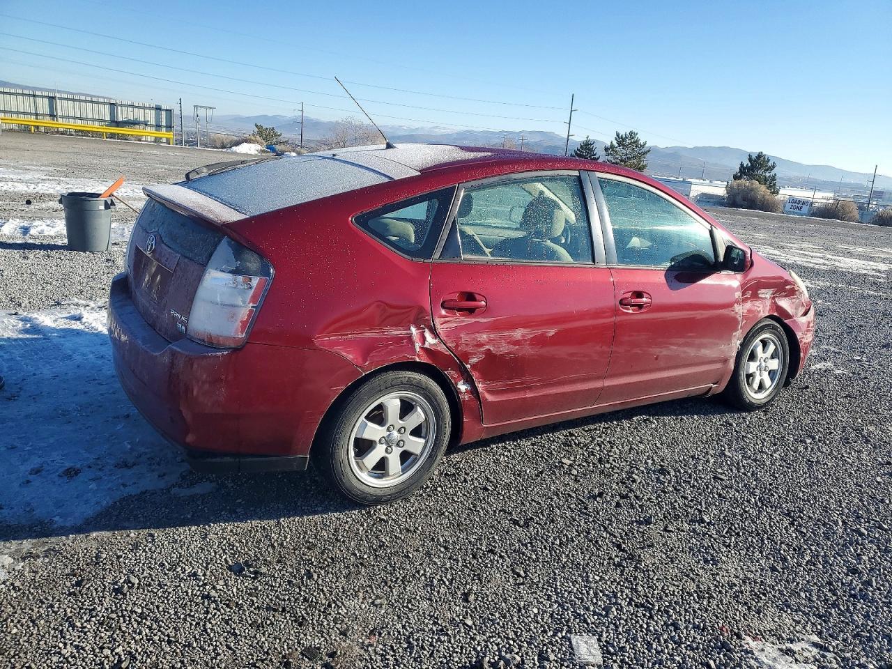 2004 TOYOTA PRIUS