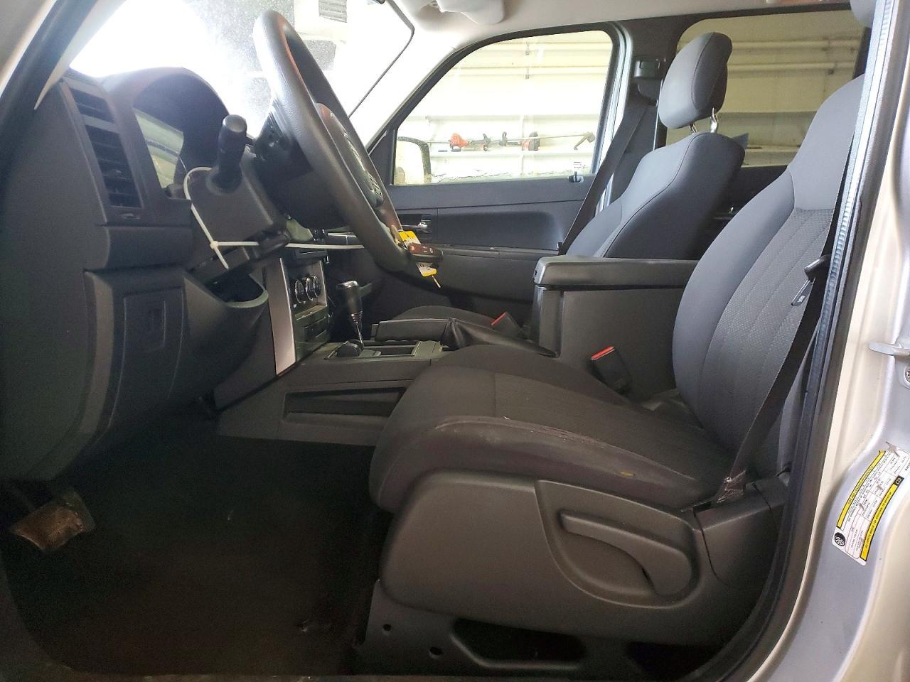 2011 JEEP Liberty