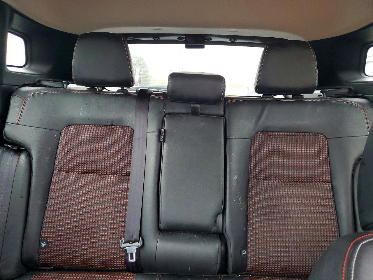 2025 NISSAN KICKS