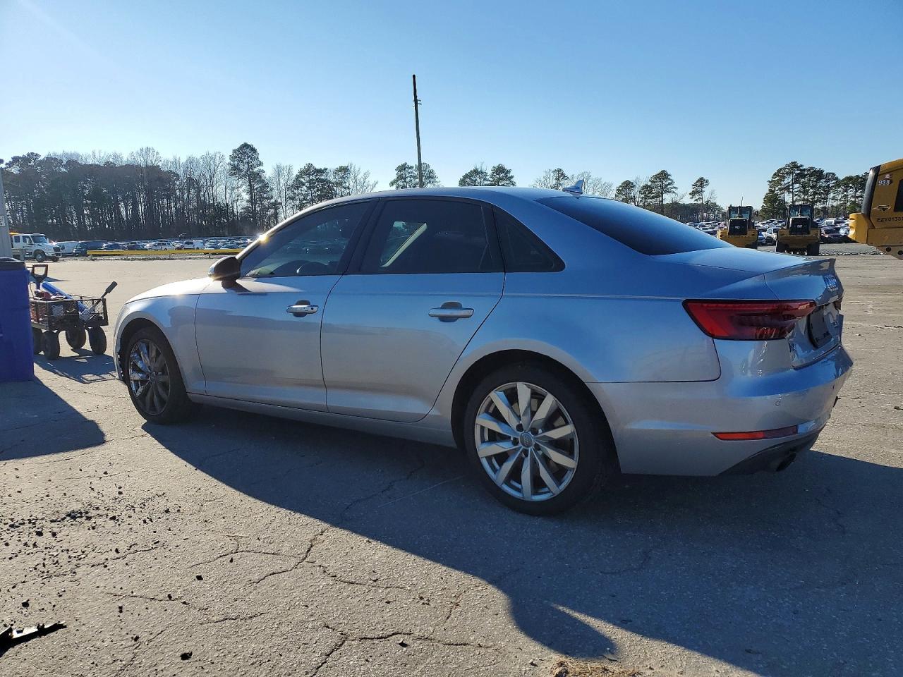 2017 AUDI A4