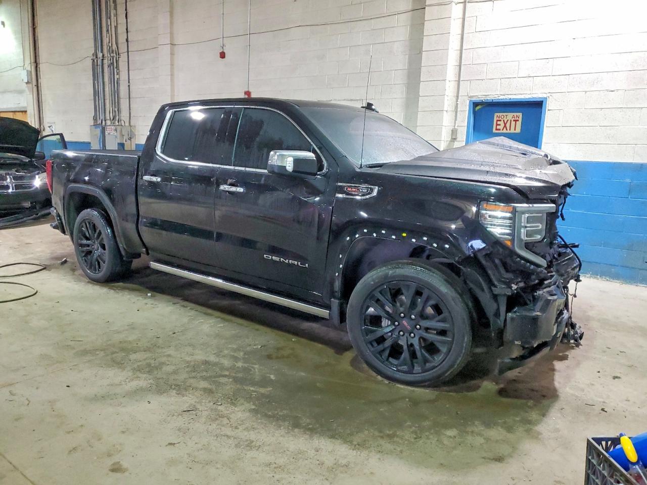 2024 GMC Sierra
