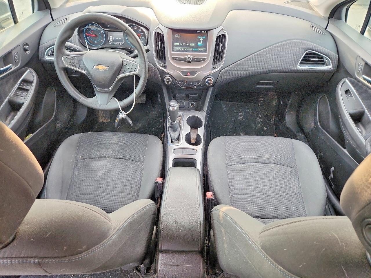 2017 CHEVROLET CRUZE
