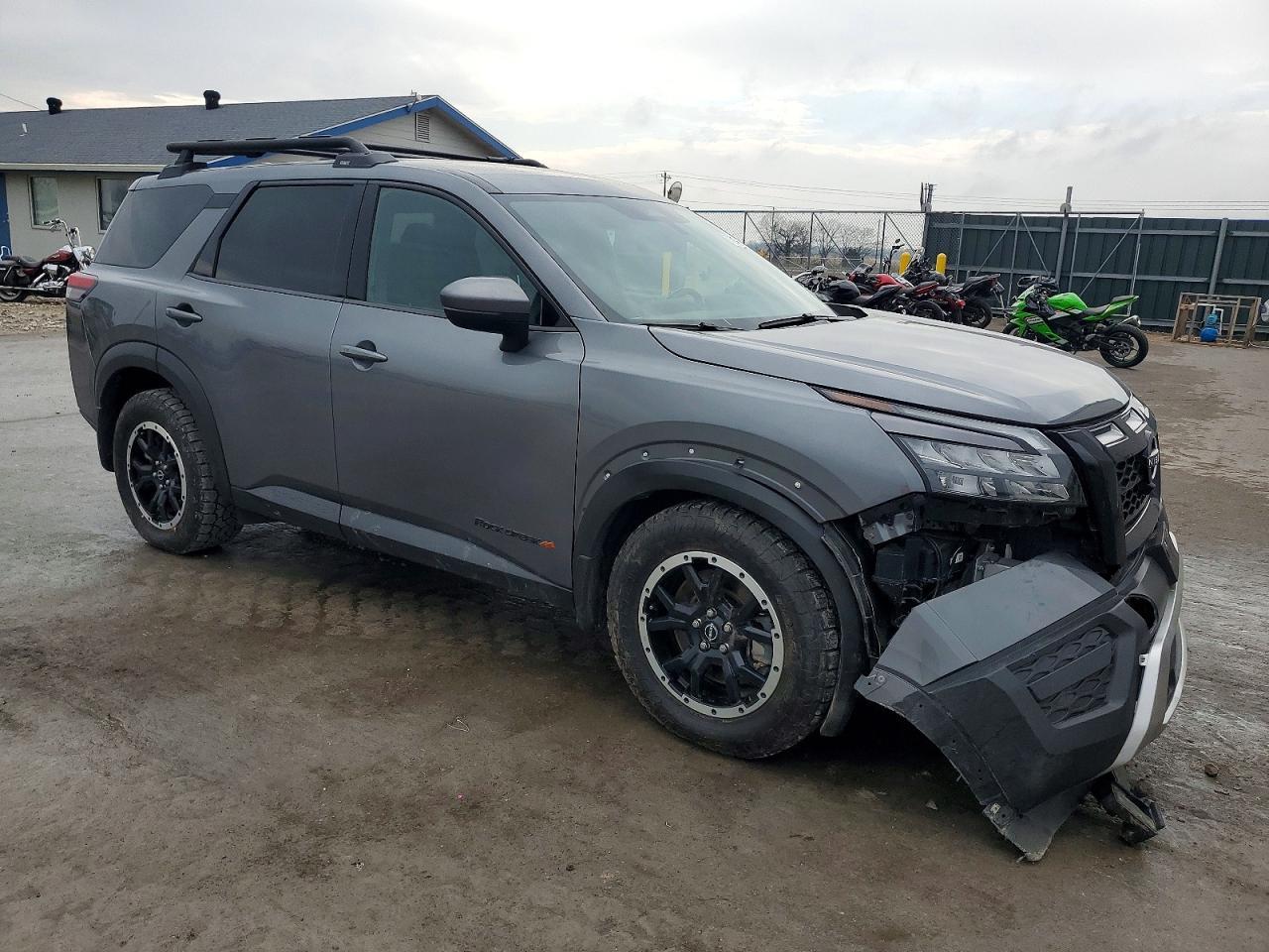 2024 NISSAN PATHFINDER