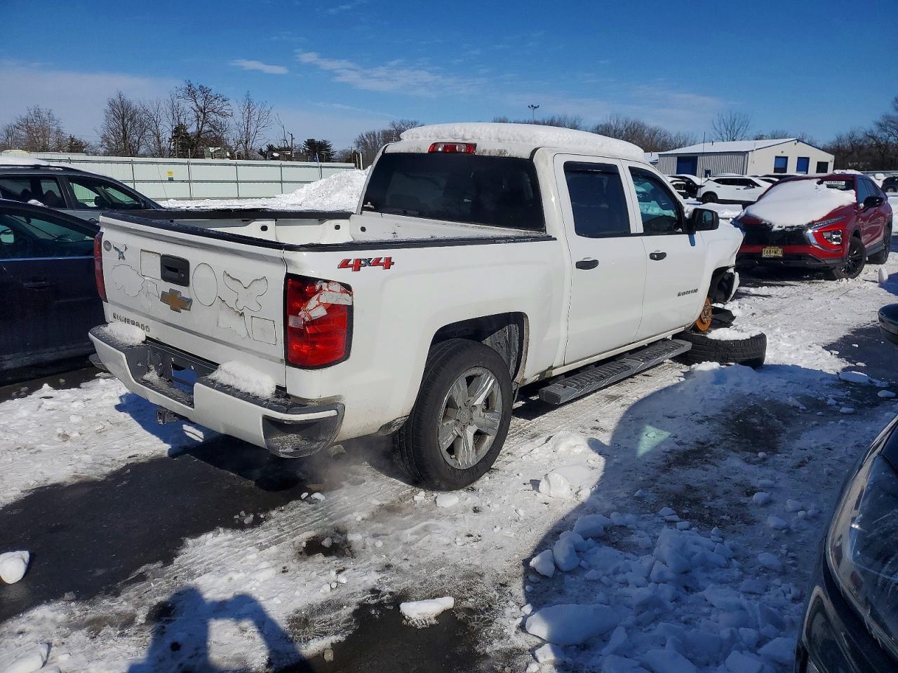 2018 CHEVROLET Silverado