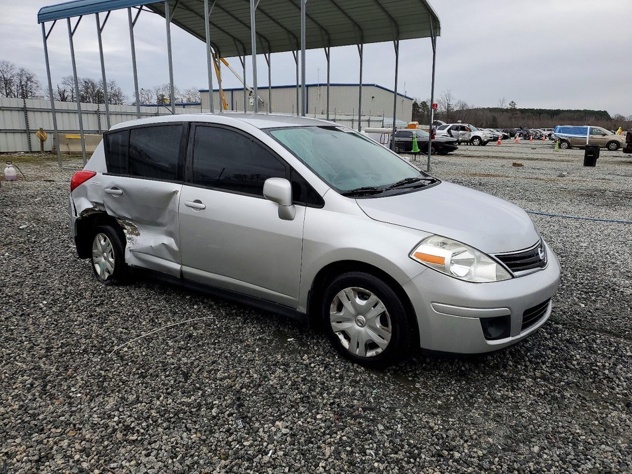 2012 NISSAN VERSA