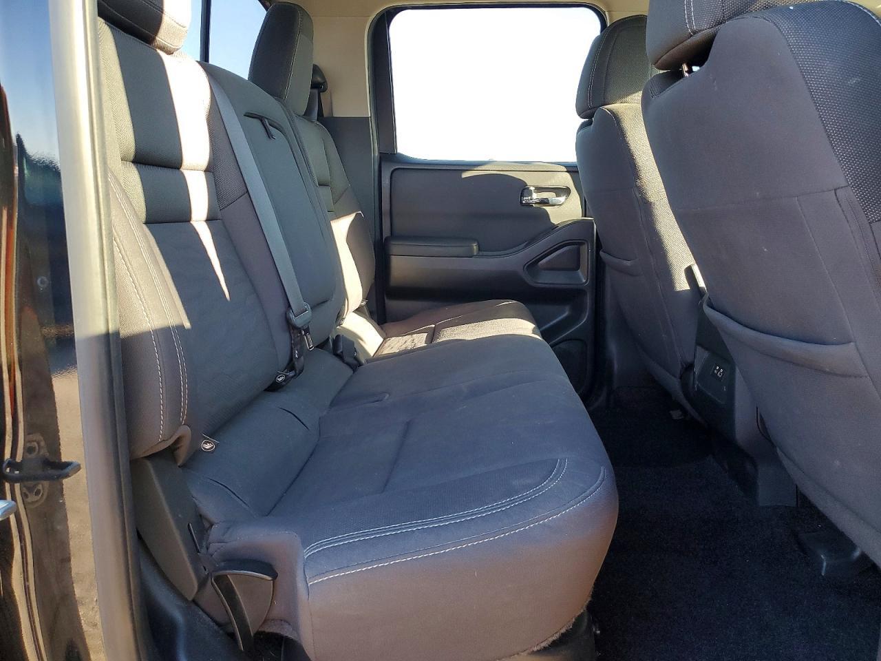 2022 NISSAN Frontier