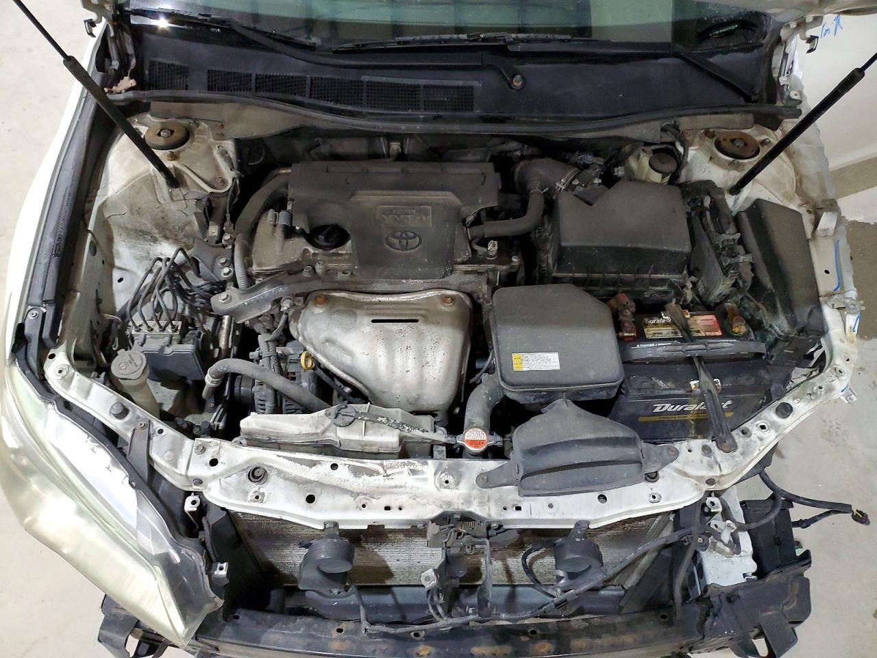 2016 TOYOTA CAMRY