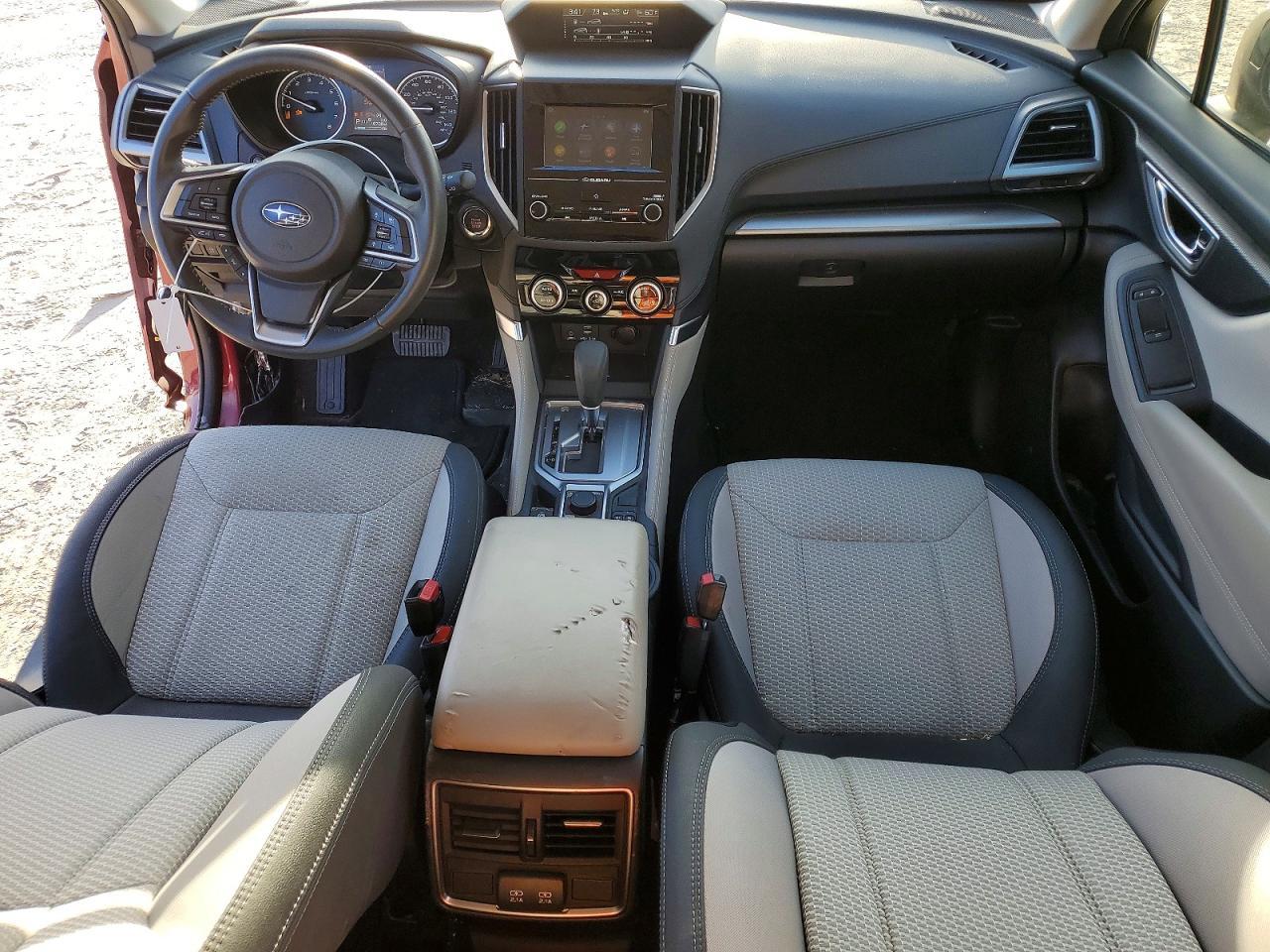 2024 SUBARU FORESTER