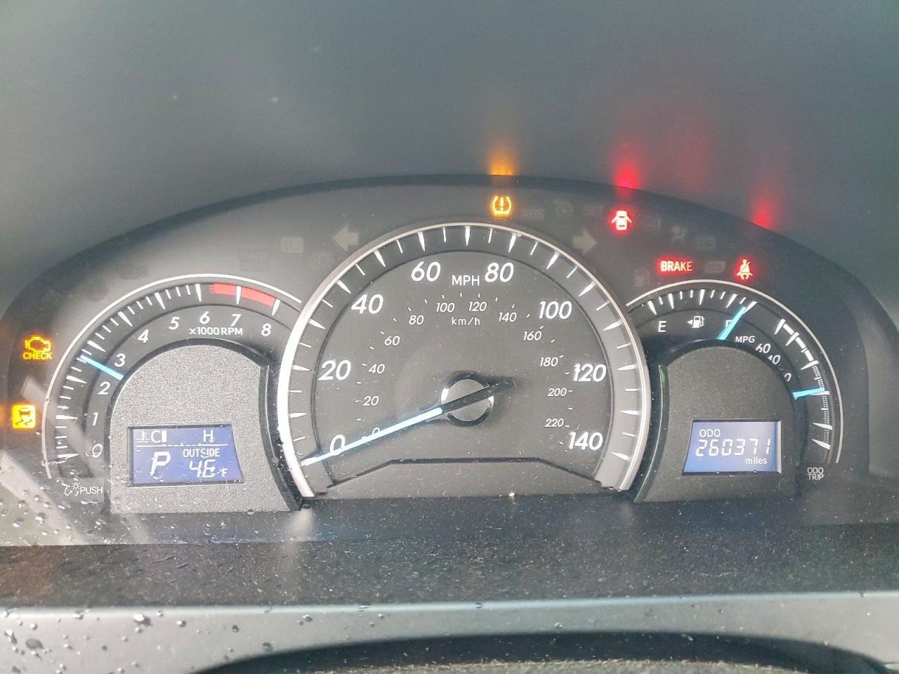 2012 TOYOTA CAMRY