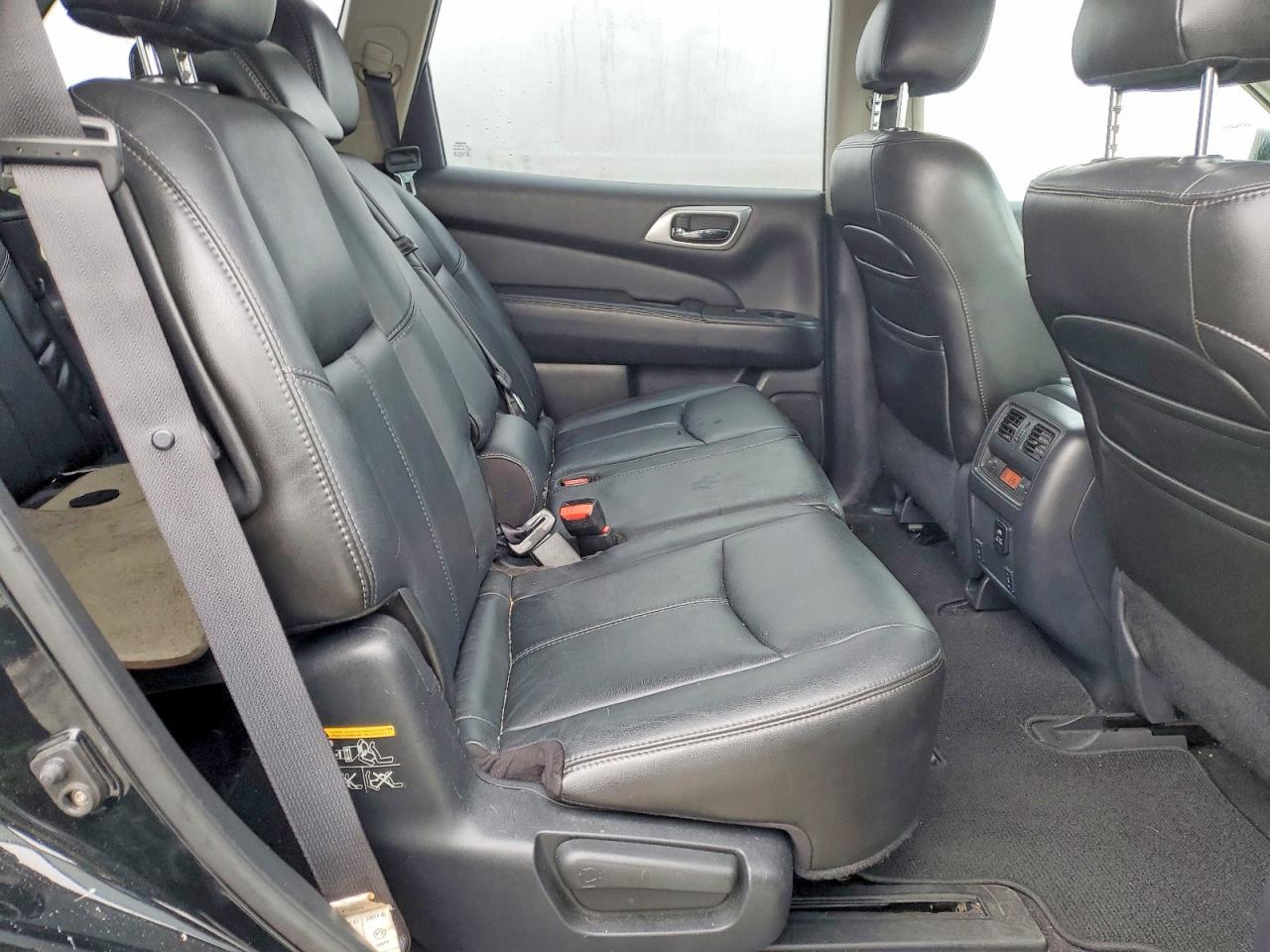 2013 NISSAN PATHFINDER