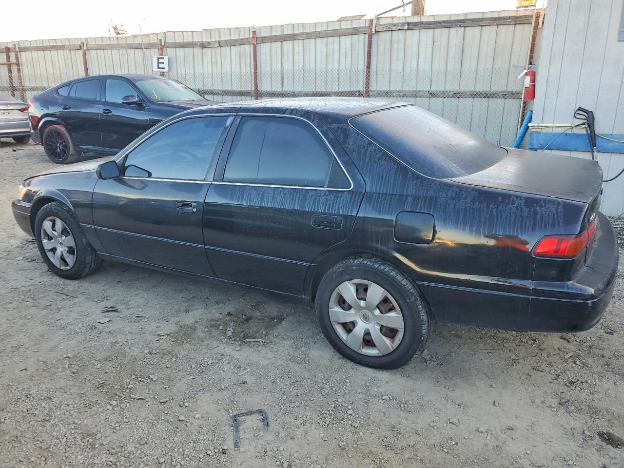 1997 TOYOTA CAMRY