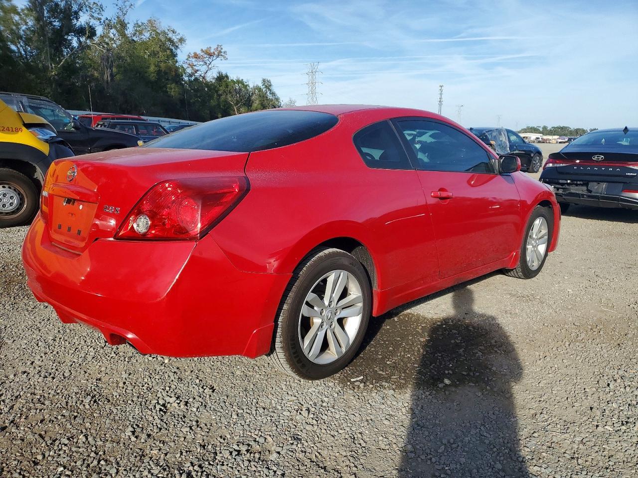 2011 NISSAN ALTIMA
