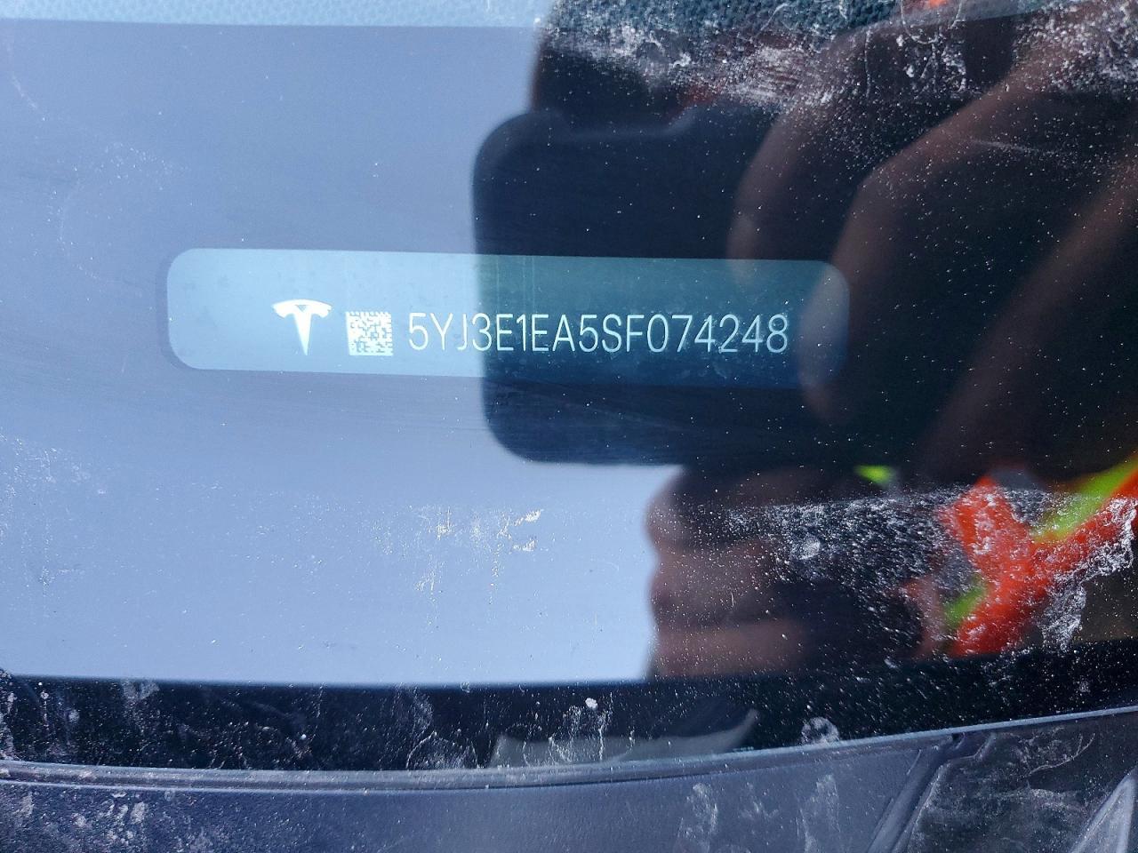 2025 TESLA MODEL 3