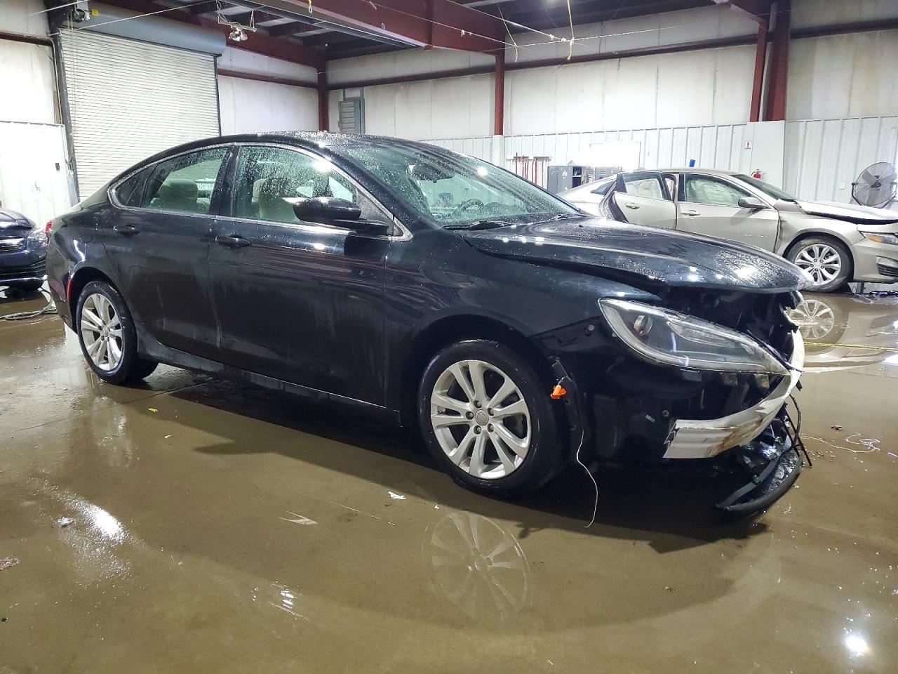 2016 CHRYSLER 200