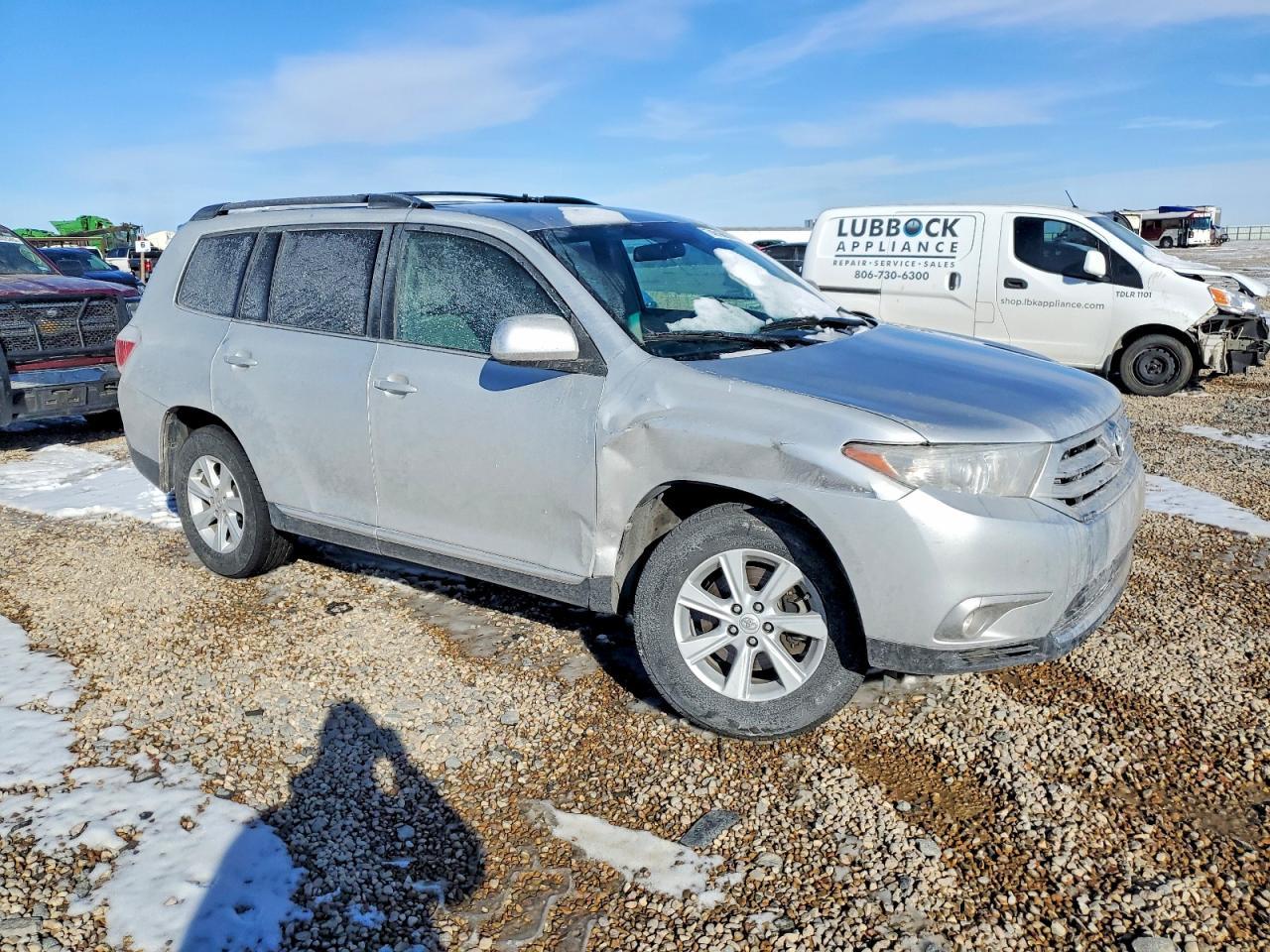 2013 TOYOTA HIGHLANDER
