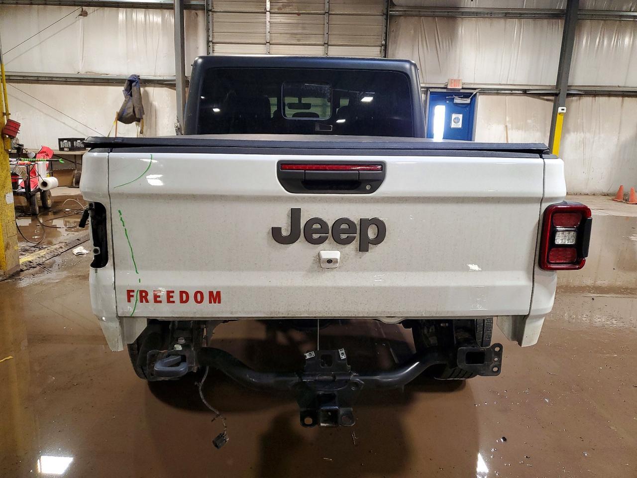 2021 JEEP Gladiator
