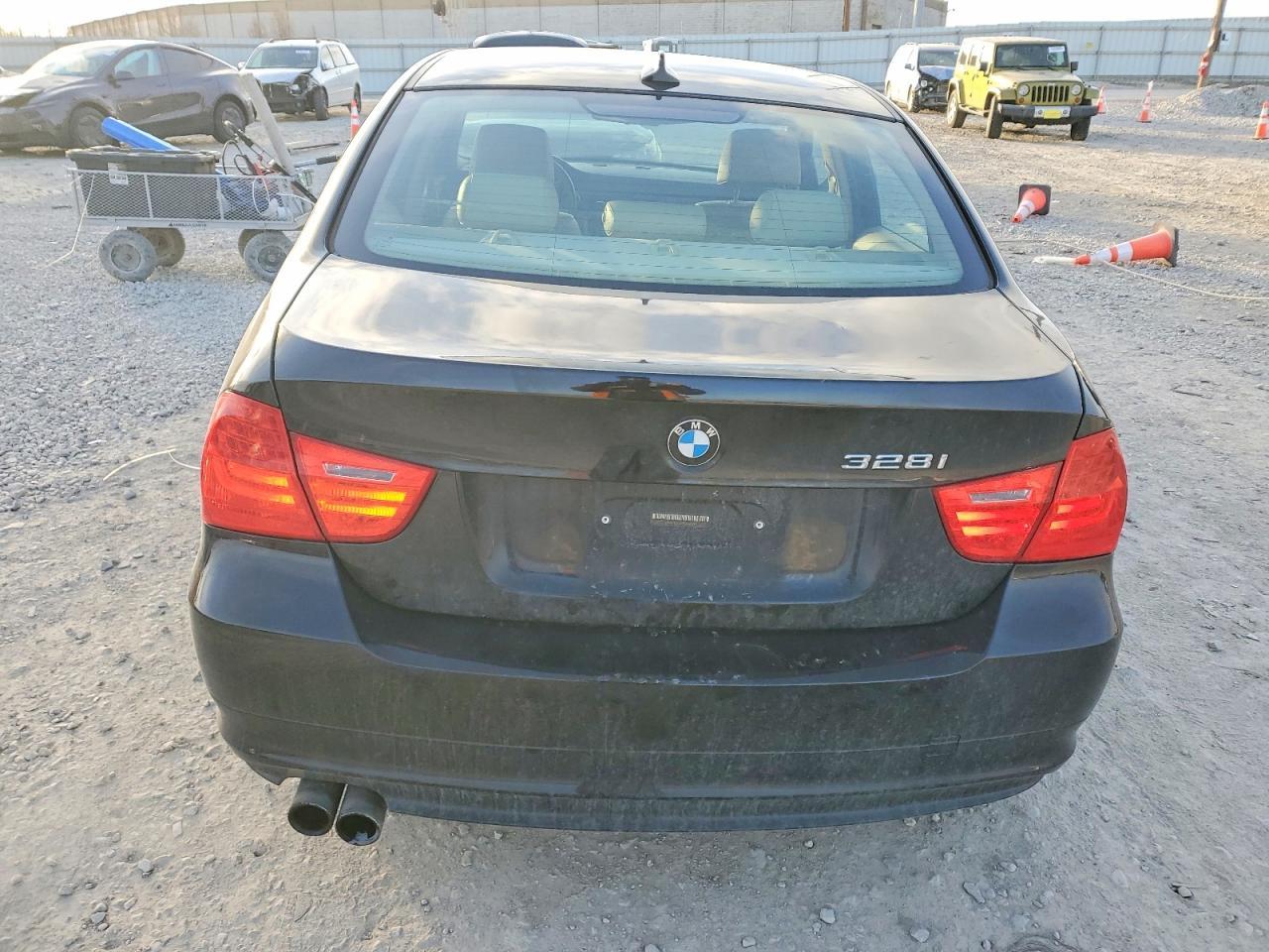 2011 BMW 3 SERIES