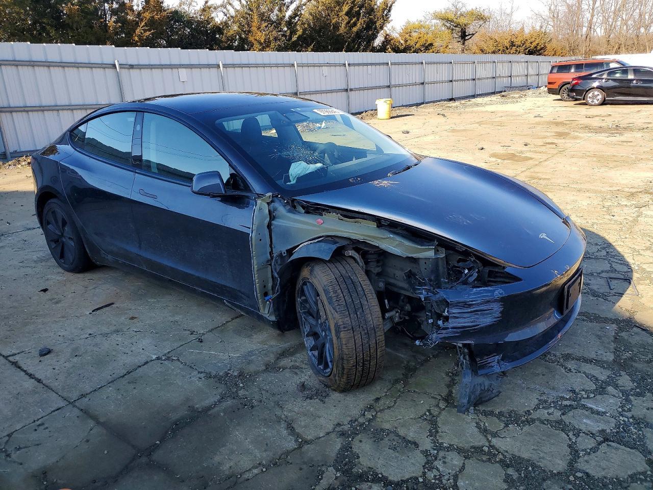 2024 TESLA MODEL 3
