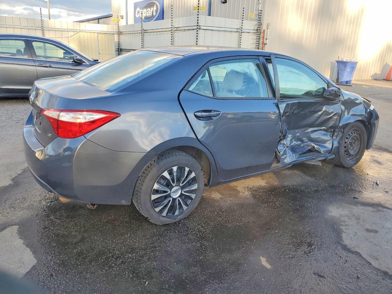 2016 TOYOTA COROLLA
