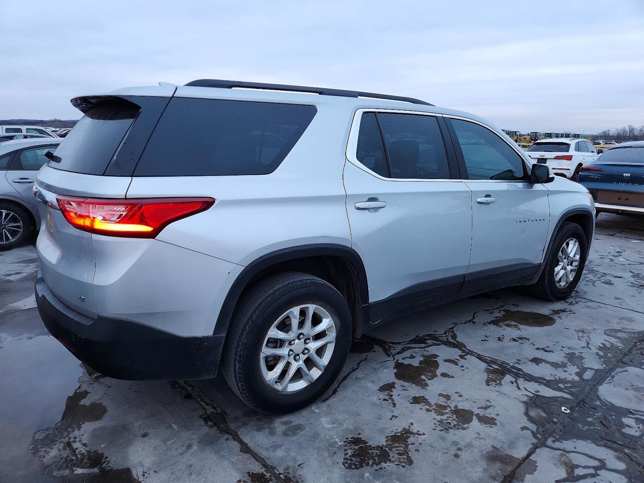 2021 CHEVROLET TRAVERSE
