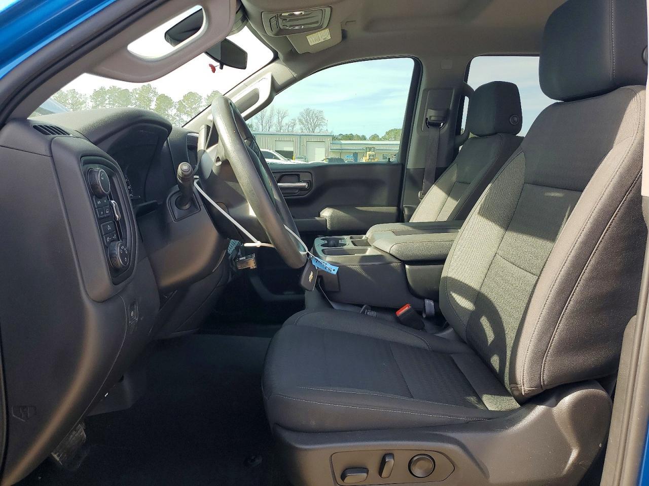 2022 CHEVROLET Silverado