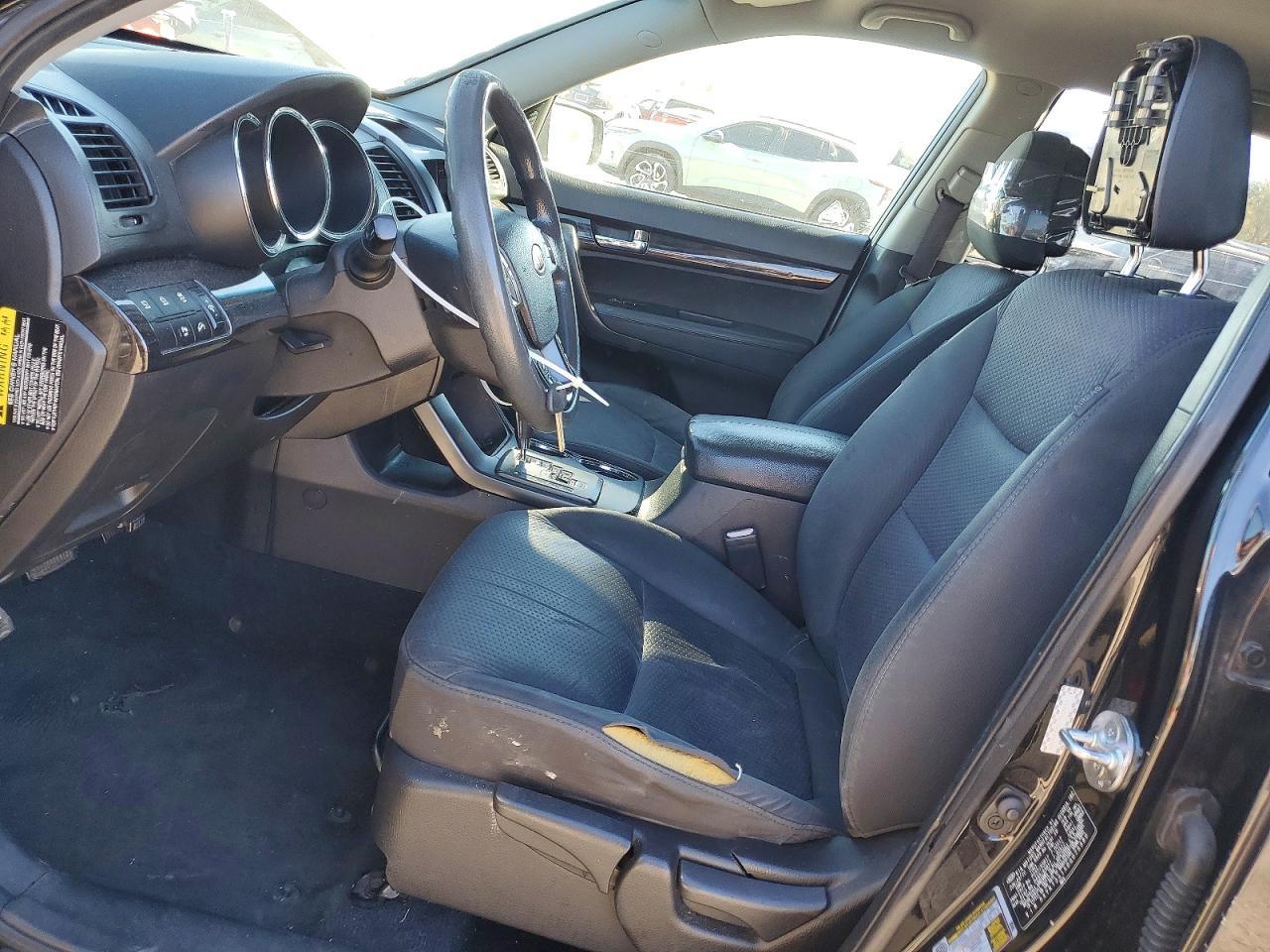2011 KIA SORENTO