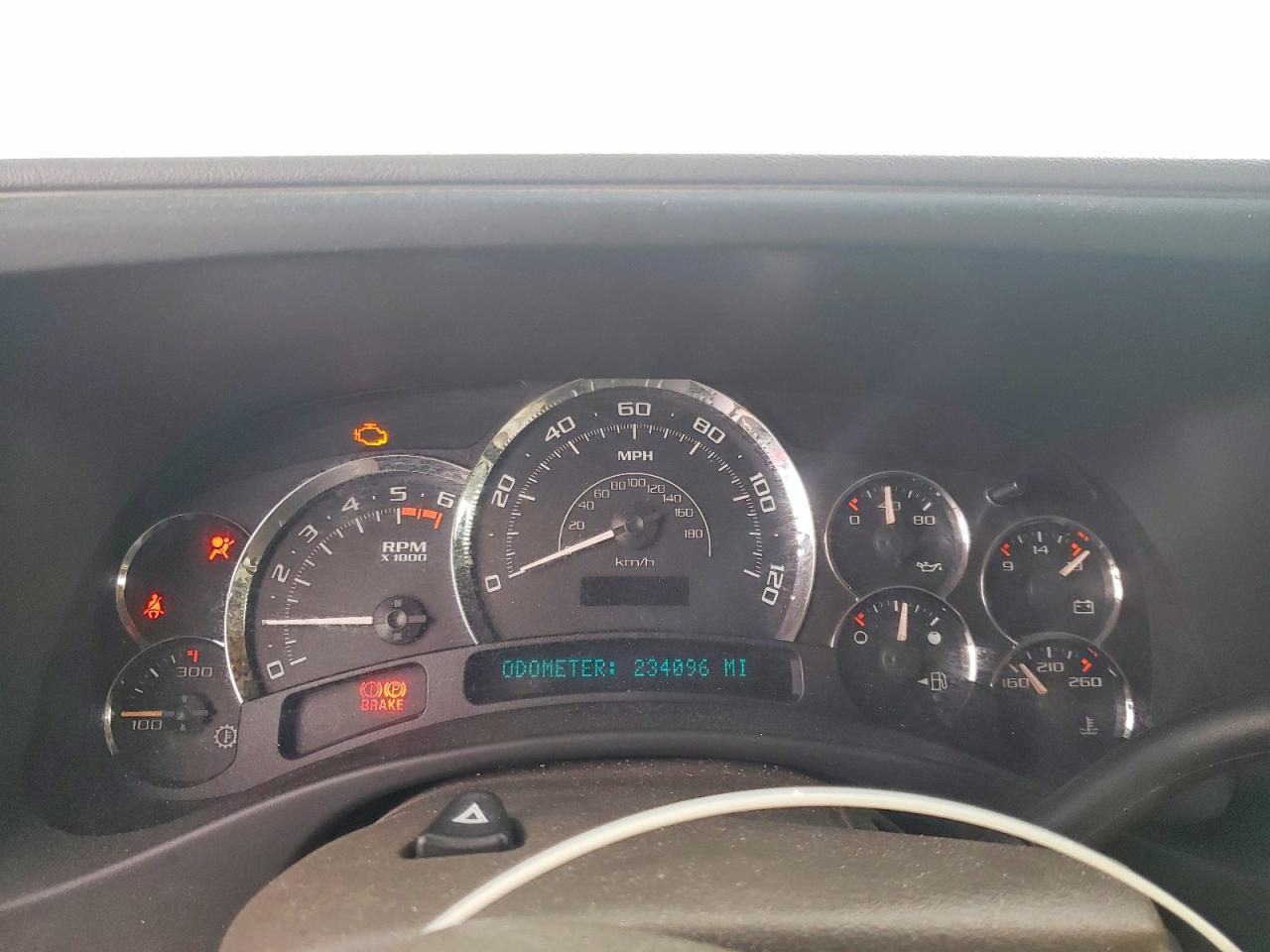 2005 CADILLAC ESCALADE