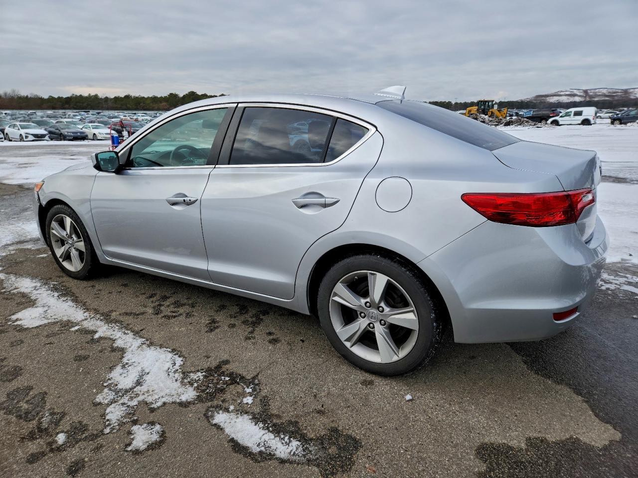 2013 ACURA ILX