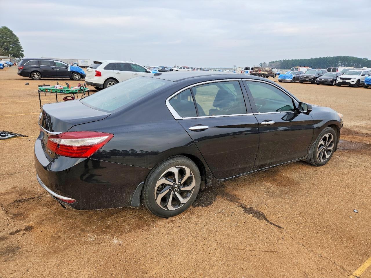 2016 HONDA ACCORD