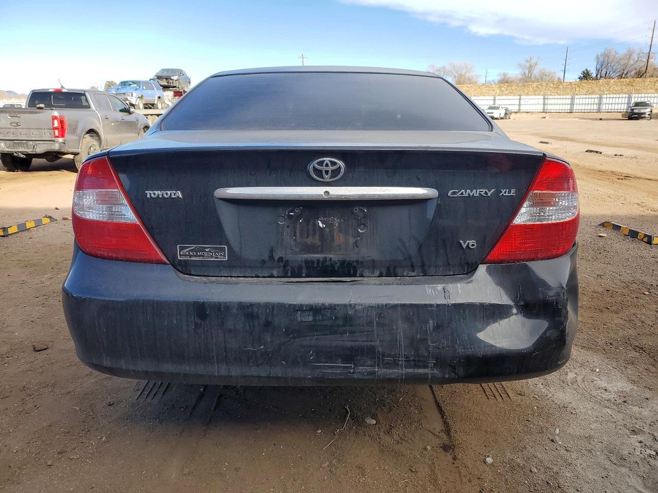 2004 TOYOTA CAMRY