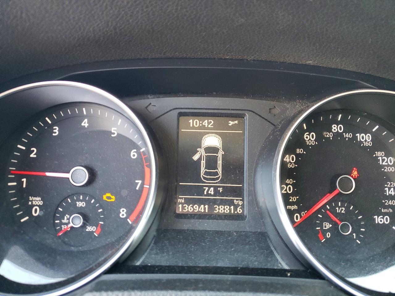 2016 VOLKSWAGEN Passat