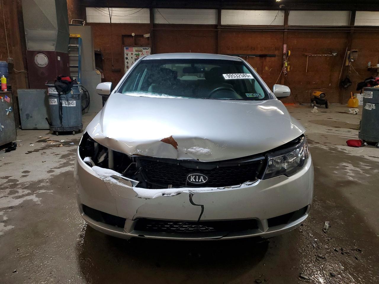2013 KIA FORTE