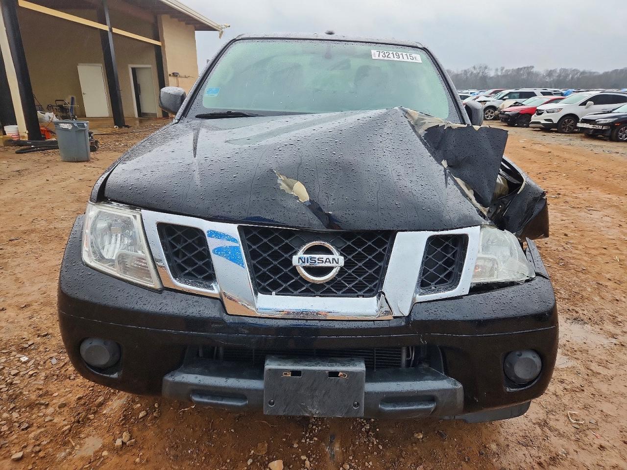 2012 NISSAN Frontier
