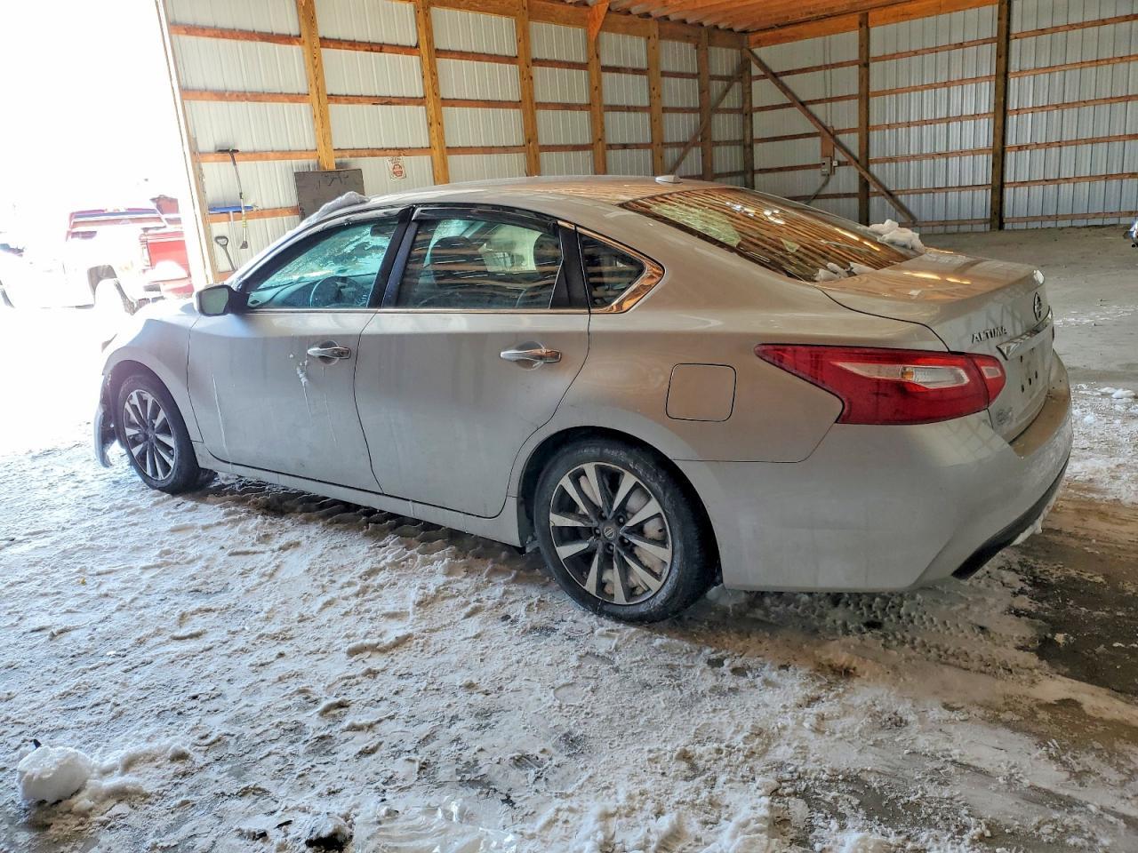 2017 NISSAN ALTIMA