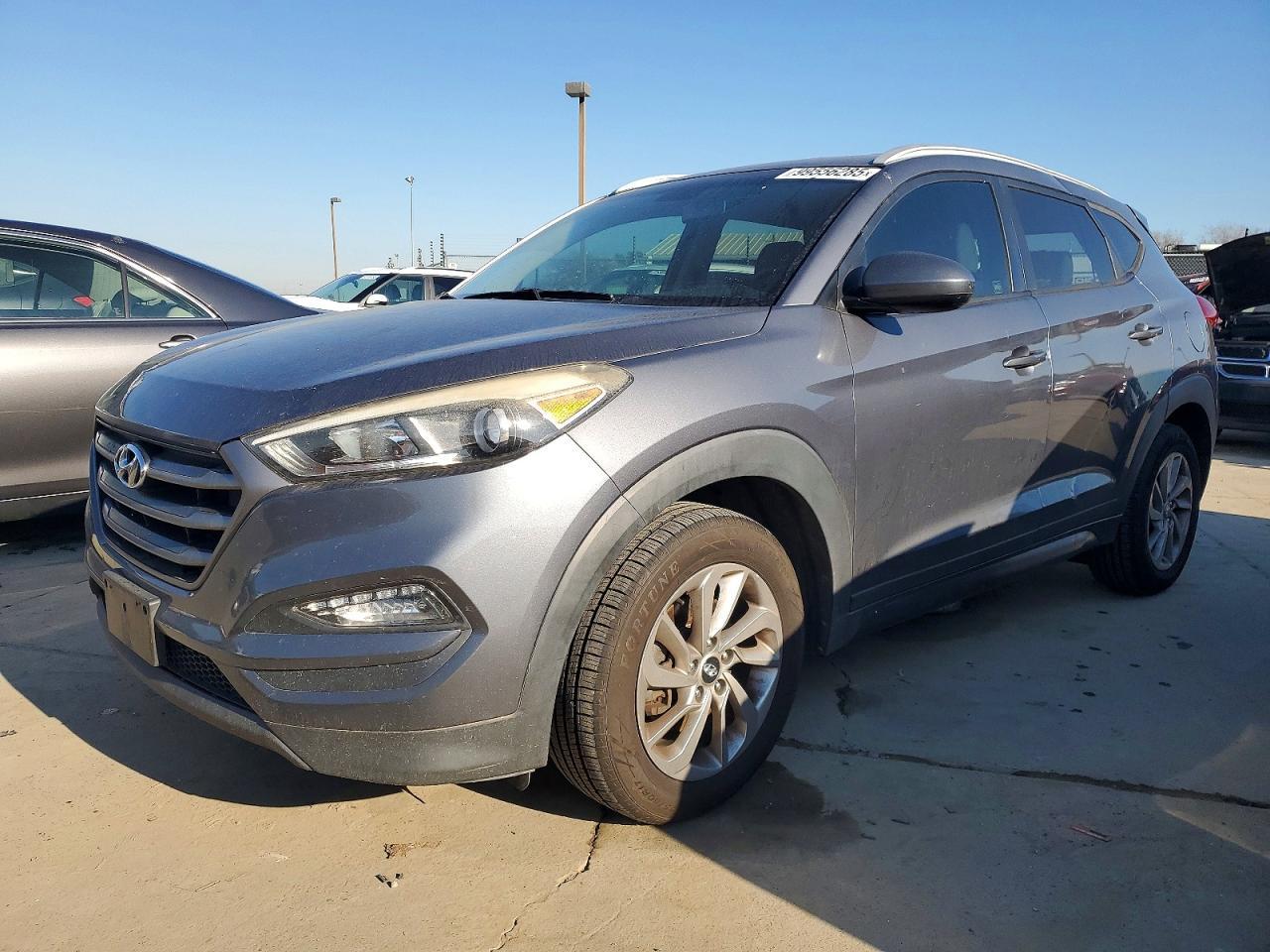 2016 HYUNDAI TUCSON
