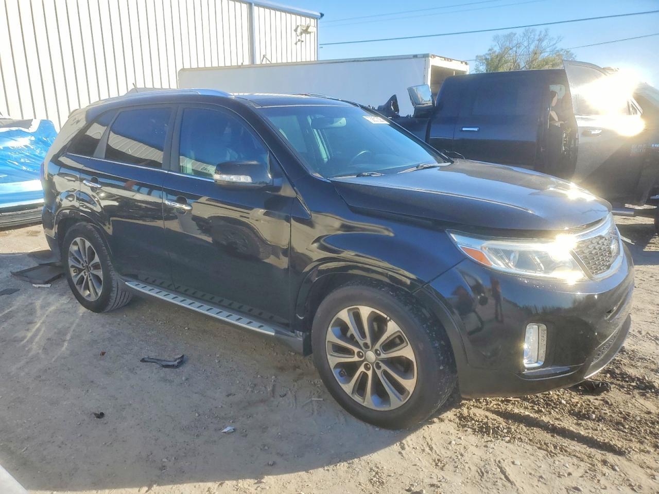 2015 KIA SORENTO